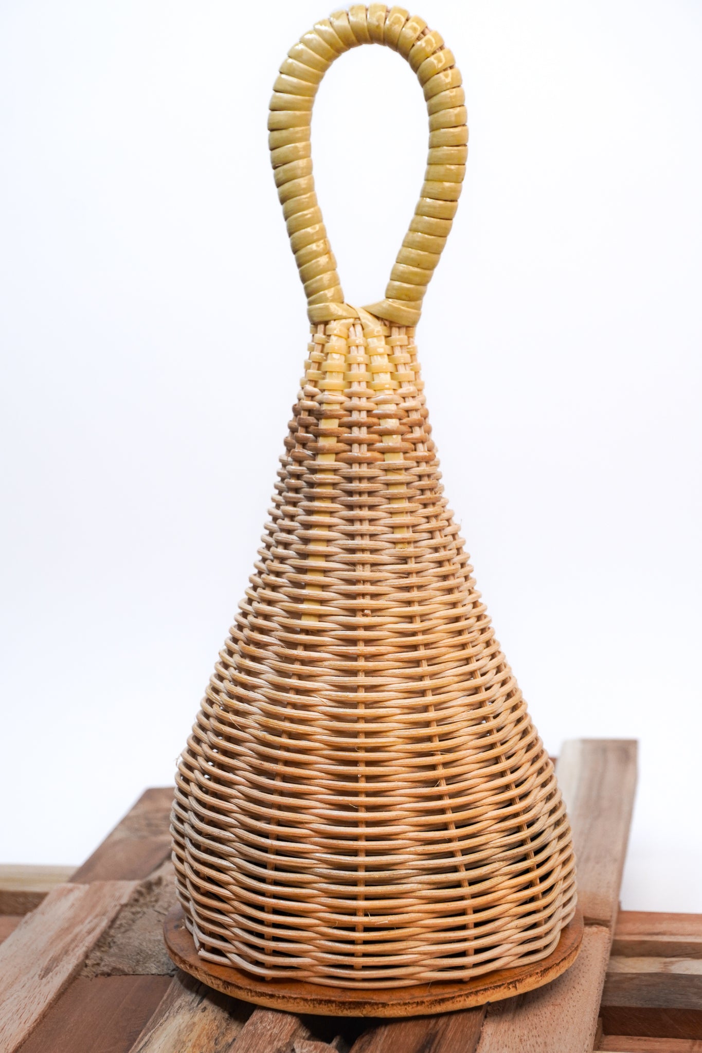 Caxixi - Naná Vasconcelos Tribute Model aus Rattan - Percalada